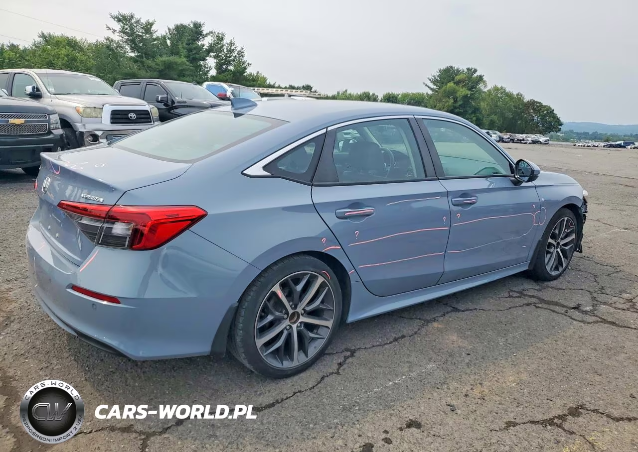 2022 Honda Civic Touring VIN:2HGFE1F96NH302226 - 3