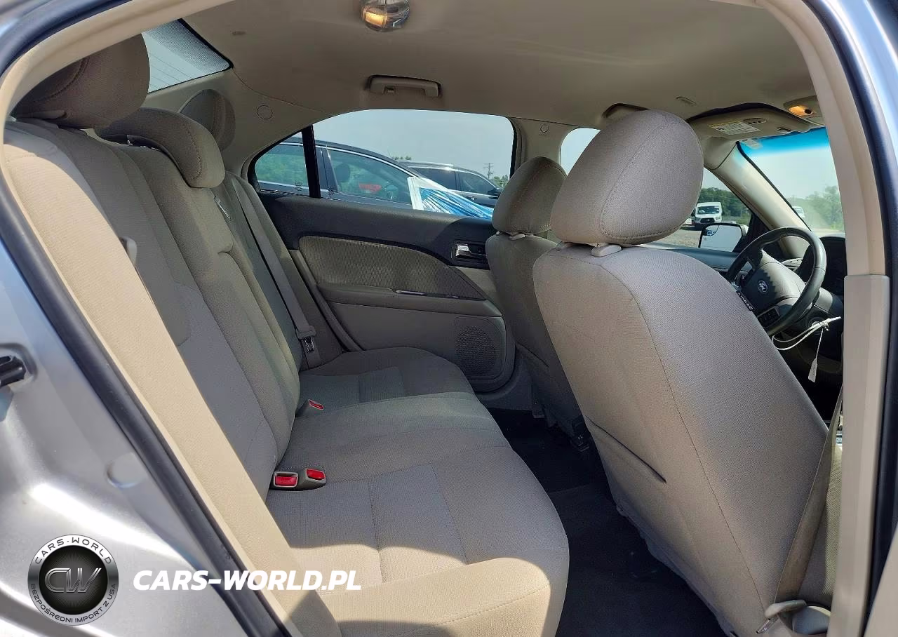 2011 Ford Fusion Hybrid VIN:3FADP0L34BR123702 - 10