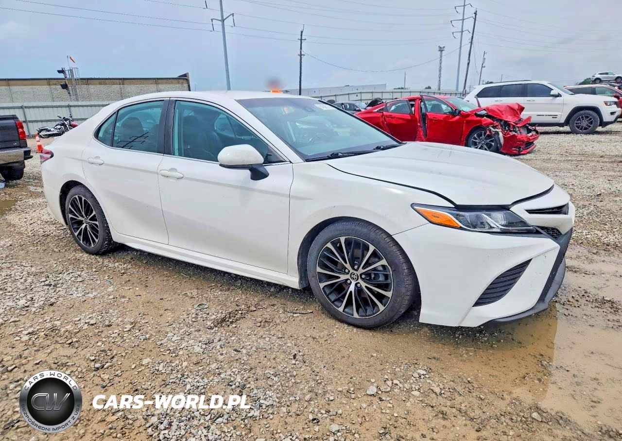 2020 Toyota Camry Se VIN:4T1G11AKXLU947346 - 4