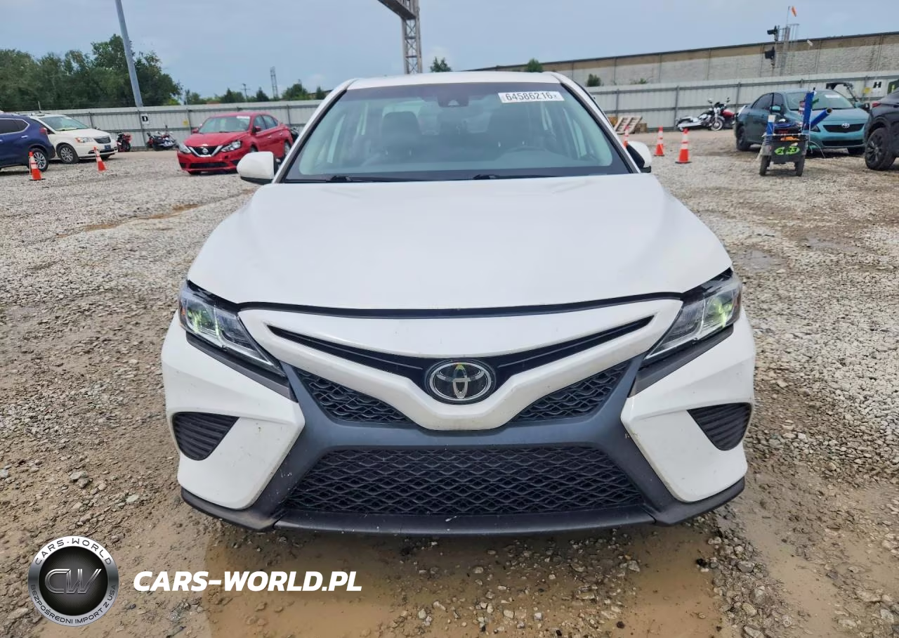 2020 Toyota Camry Se VIN:4T1G11AKXLU947346 - 5