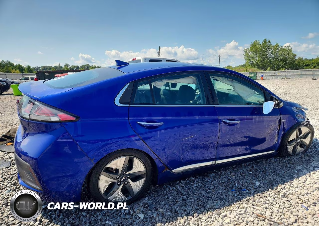 2020 Hyundai Ioniq Limited VIN:KMHC05LCXLU224045 - 3