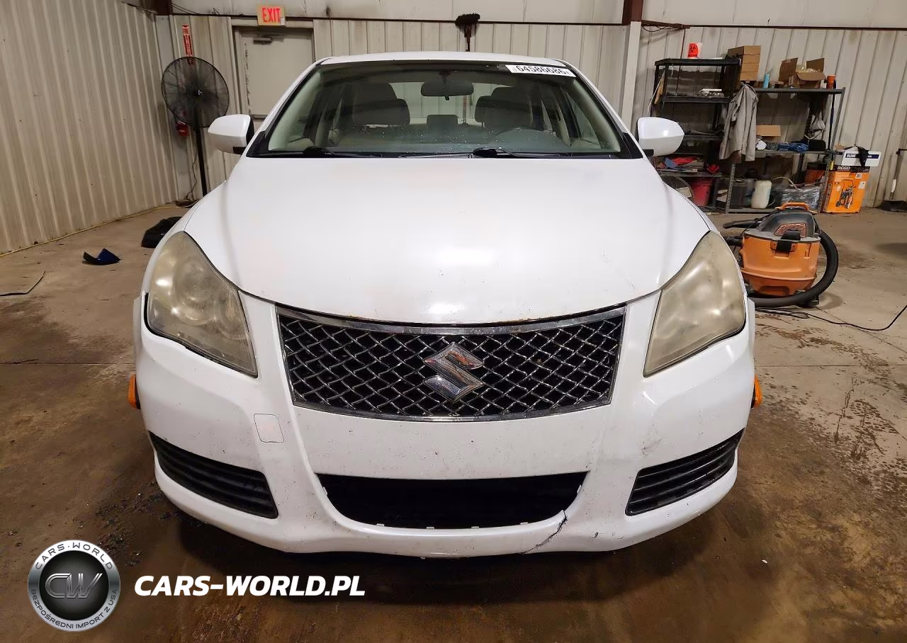 2011 Suzuki Kizashi S VIN:JS2RF9A15B6110310 - 5