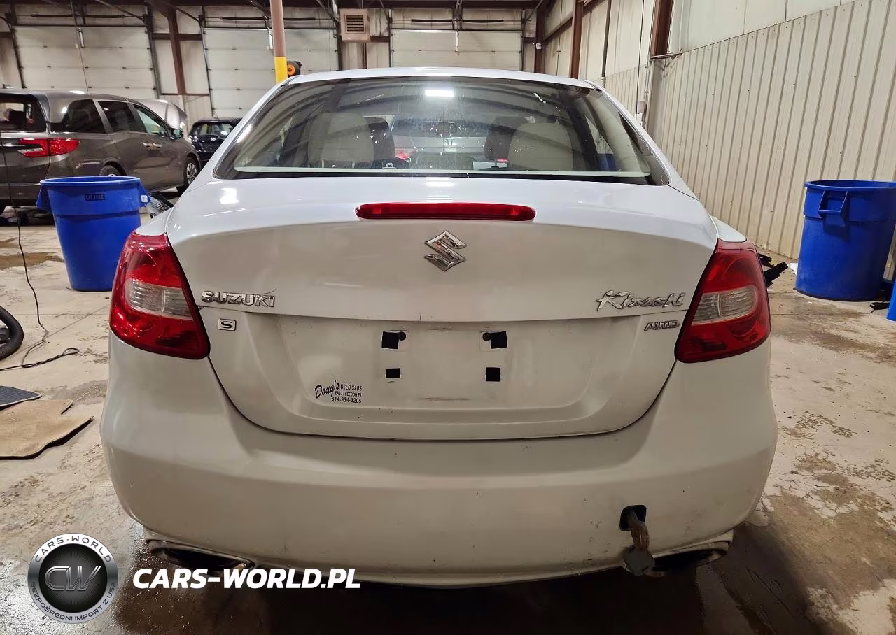 2011 Suzuki Kizashi S VIN:JS2RF9A15B6110310 - 6