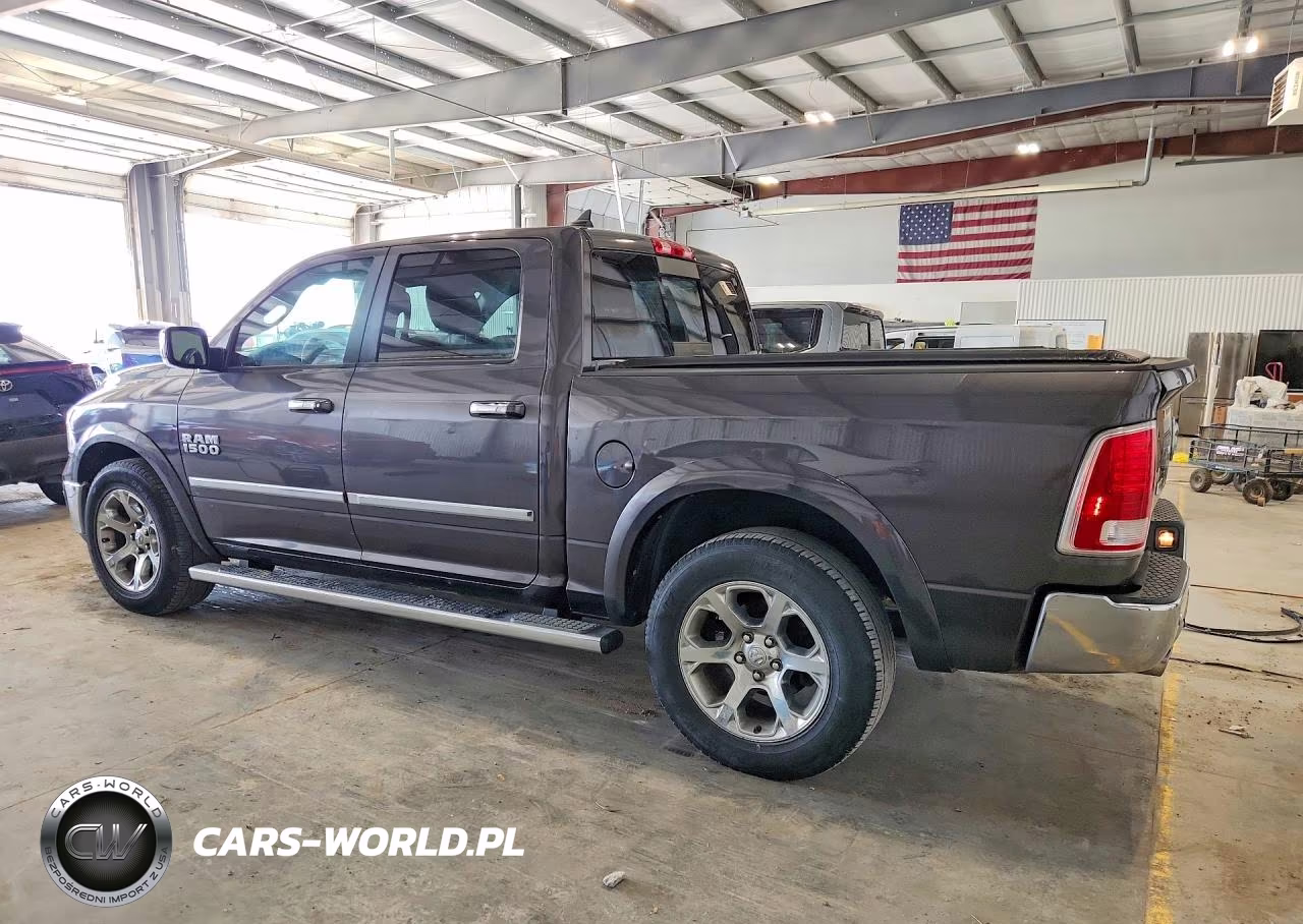 2015 Ram 1500 Laramie VIN:1C6RR7NM6FS617506 - 2