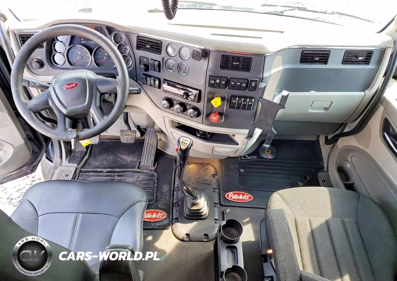 2020 Peterbilt 579 Semi Truck VIN:1XPBDP9X4LD627544 - 8