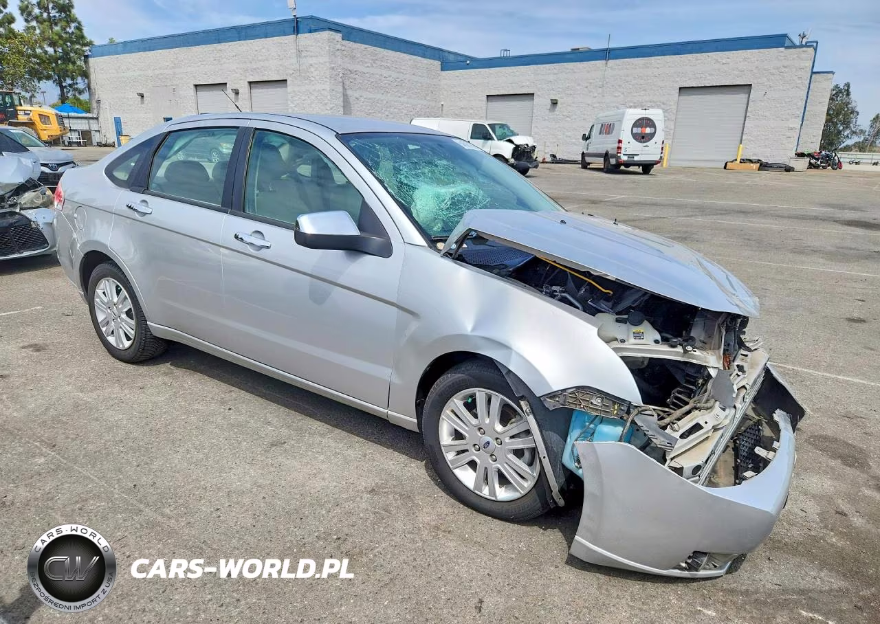 2010 Ford Focus Sel VIN:1FAHP3HN1AW292262 - 4