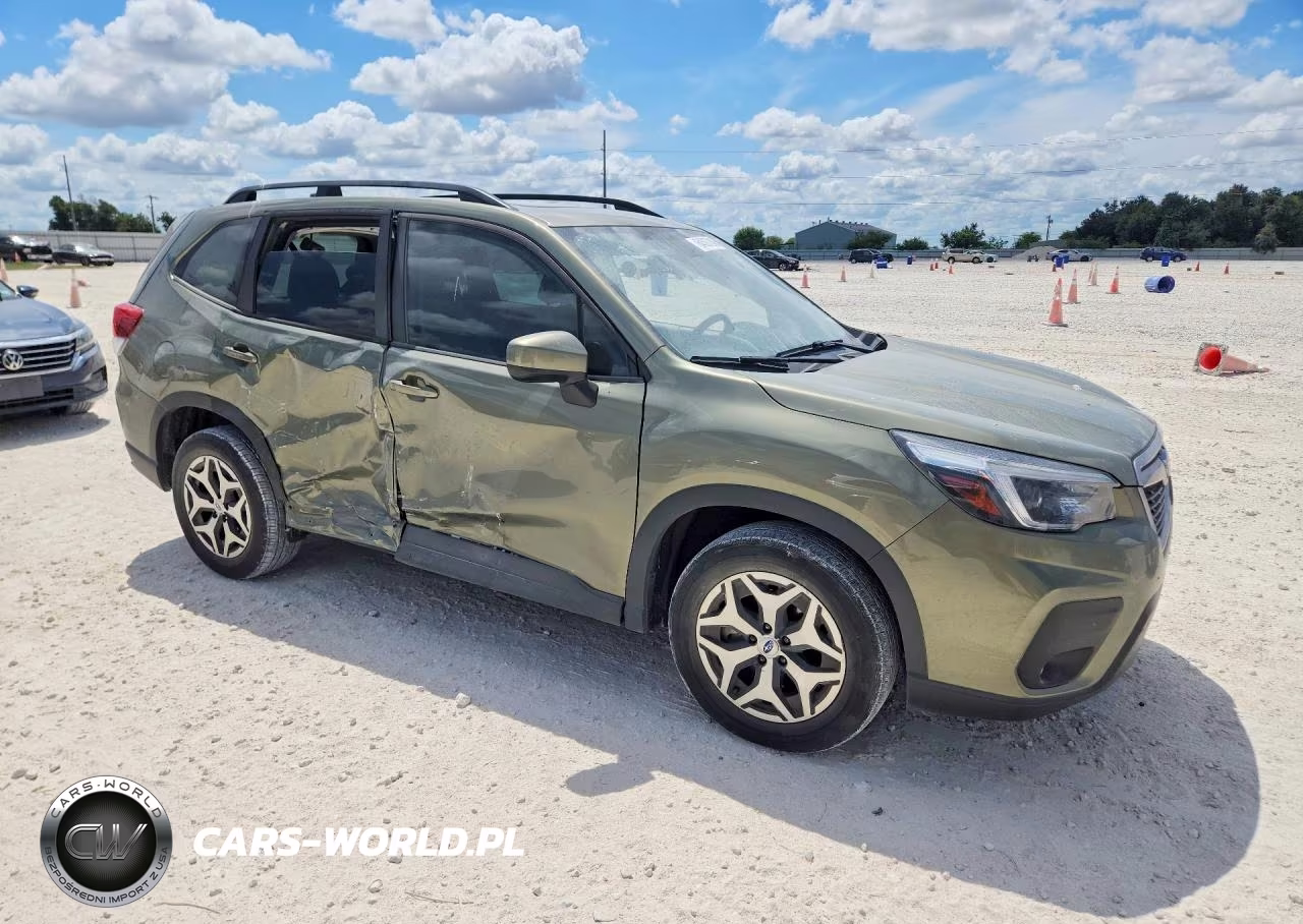 2021 Subaru Forester Premium VIN:JF2SKAJC8MH437769 - 4