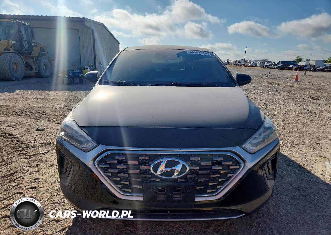 2022 Hyundai Ioniq Blue VIN:KMHC65LC1NU281235 - 5