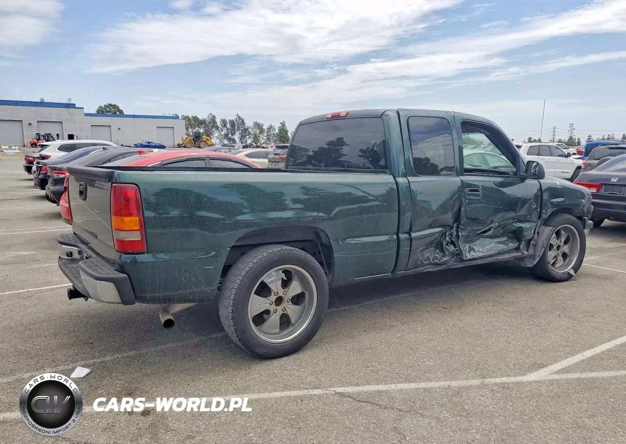 2002 Chevrolet Truck Slvrdo 1500 Cc 4X2 VIN:2GCEC19V321126510 - 3