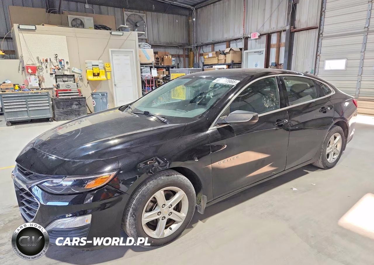 2020 Chevrolet Malibu Ls – zdjęcie 1 z 13