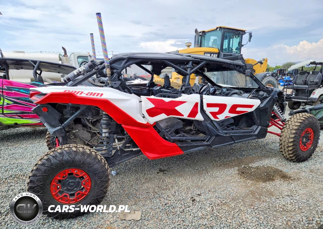 2018 Can-Am Maverick X3 Utility Vehicle VIN:3JBVNAW41JK000805 - 9