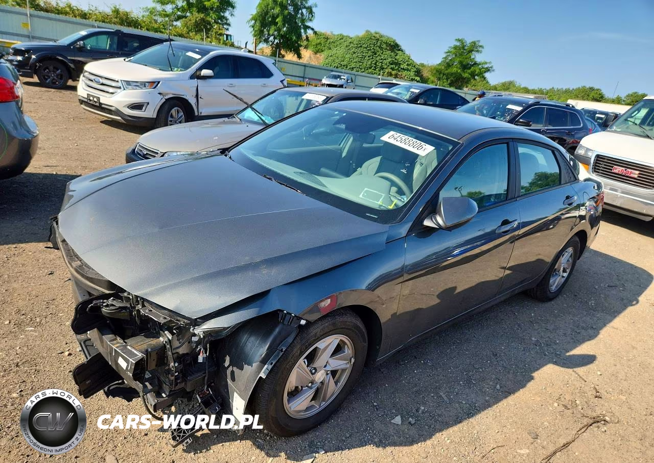 2024 Hyundai Elantra Se – zdjęcie 1 z 13