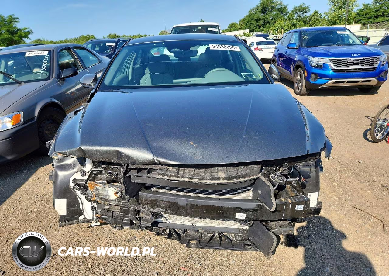 2024 Hyundai Elantra Se VIN:KMHLL4DG1RU810869 - 5
