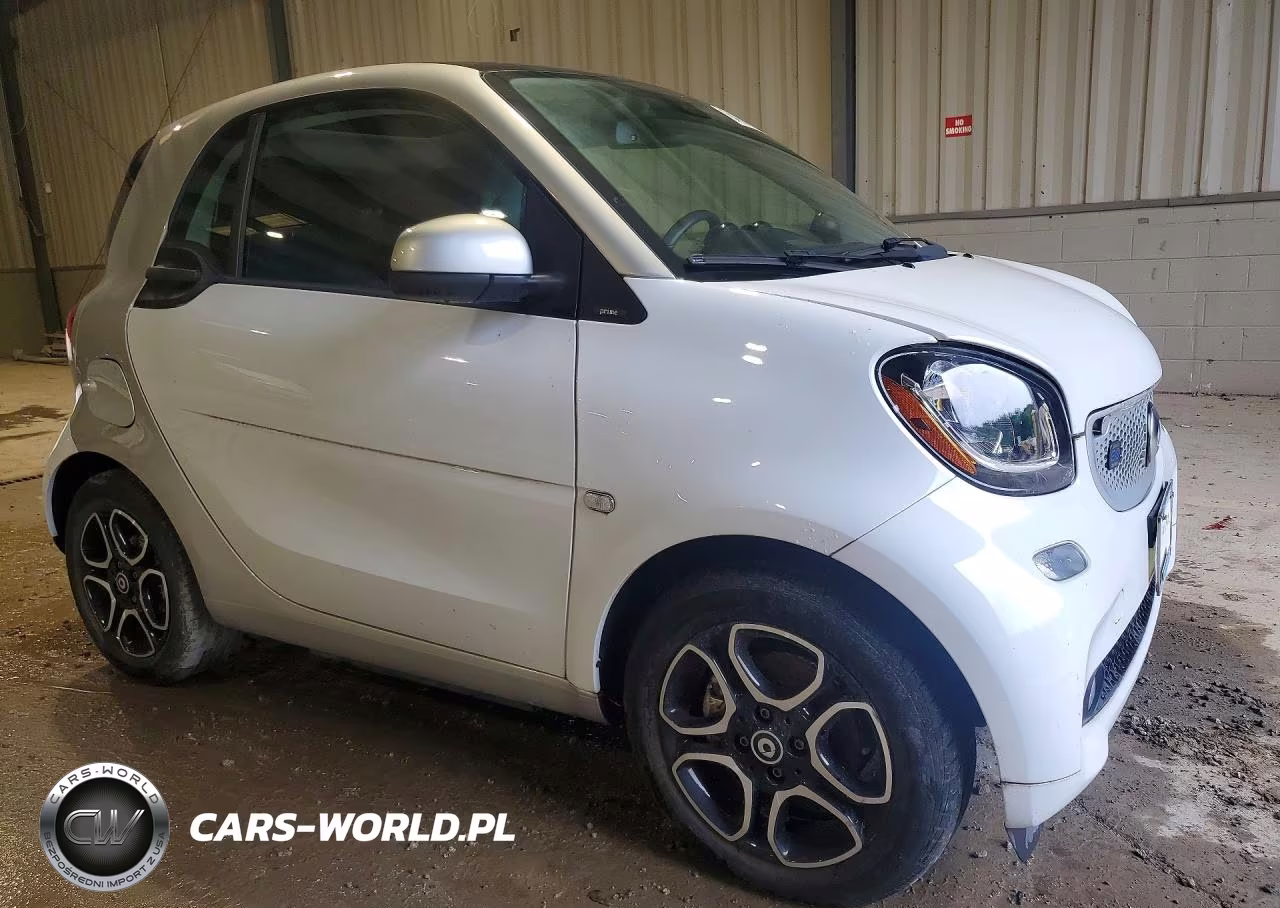 2018 Smart Fortwo VIN:WMEFJ9BA5JK283701 - 4