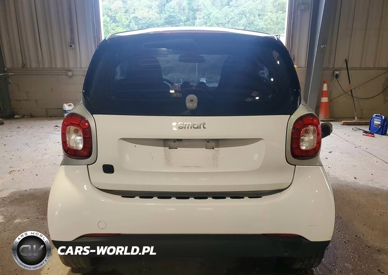 2018 Smart Fortwo VIN:WMEFJ9BA5JK283701 - 6