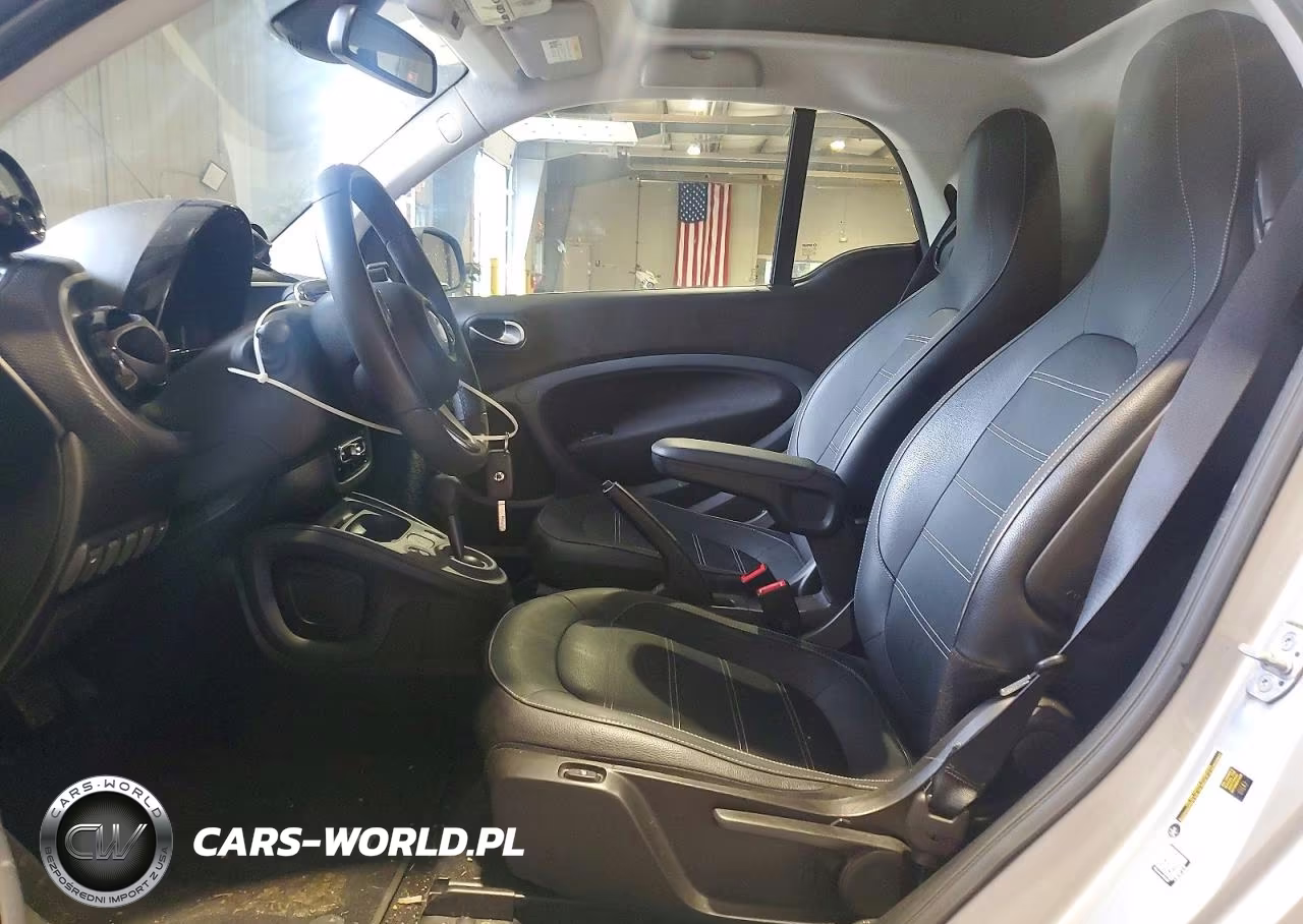 2018 Smart Fortwo VIN:WMEFJ9BA5JK283701 - 7
