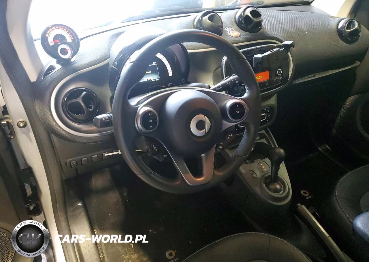 2018 Smart Fortwo VIN:WMEFJ9BA5JK283701 - 8