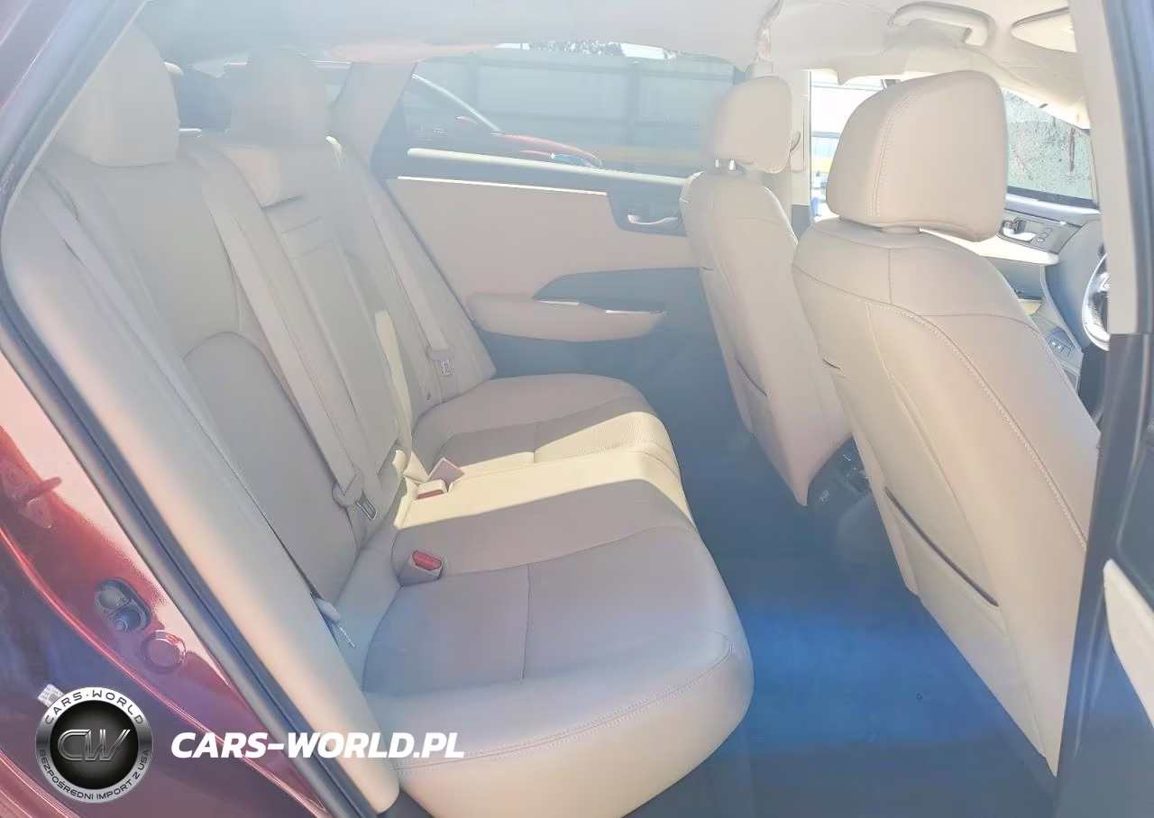 2019 Honda Clarity Touring VIN:JHMZC5F35KC003568 - 10