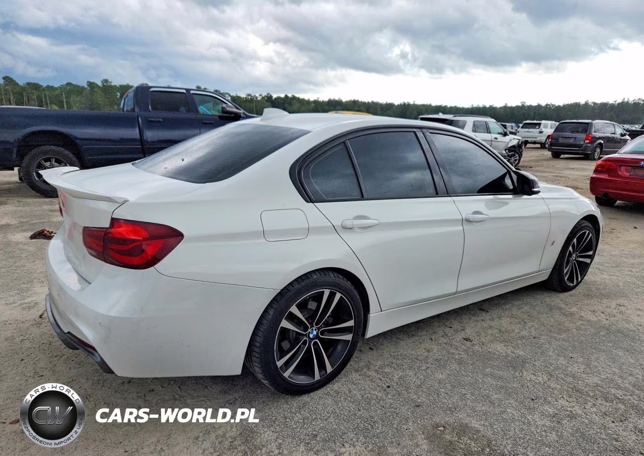 2018 BMW 330E VIN:WBA8E1C59JA755934 - 3