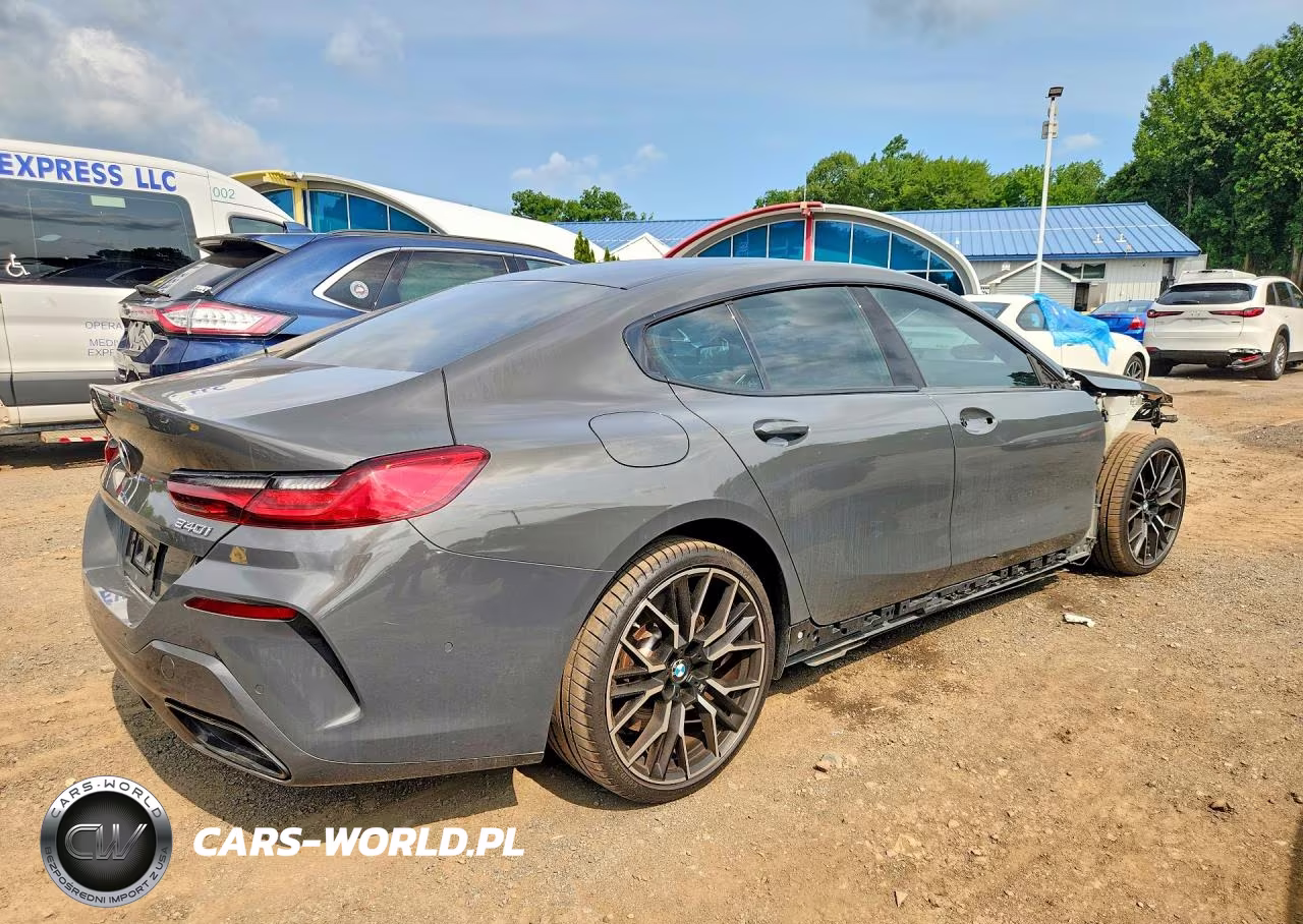 2024 BMW 840I VIN:WBAGV2C06RCP13405 - 3