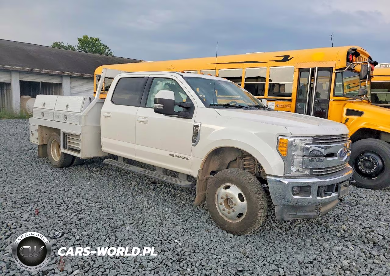 2017 Ford F350 Super Duty VIN:1FD8W3HT1HEB93500 - 4