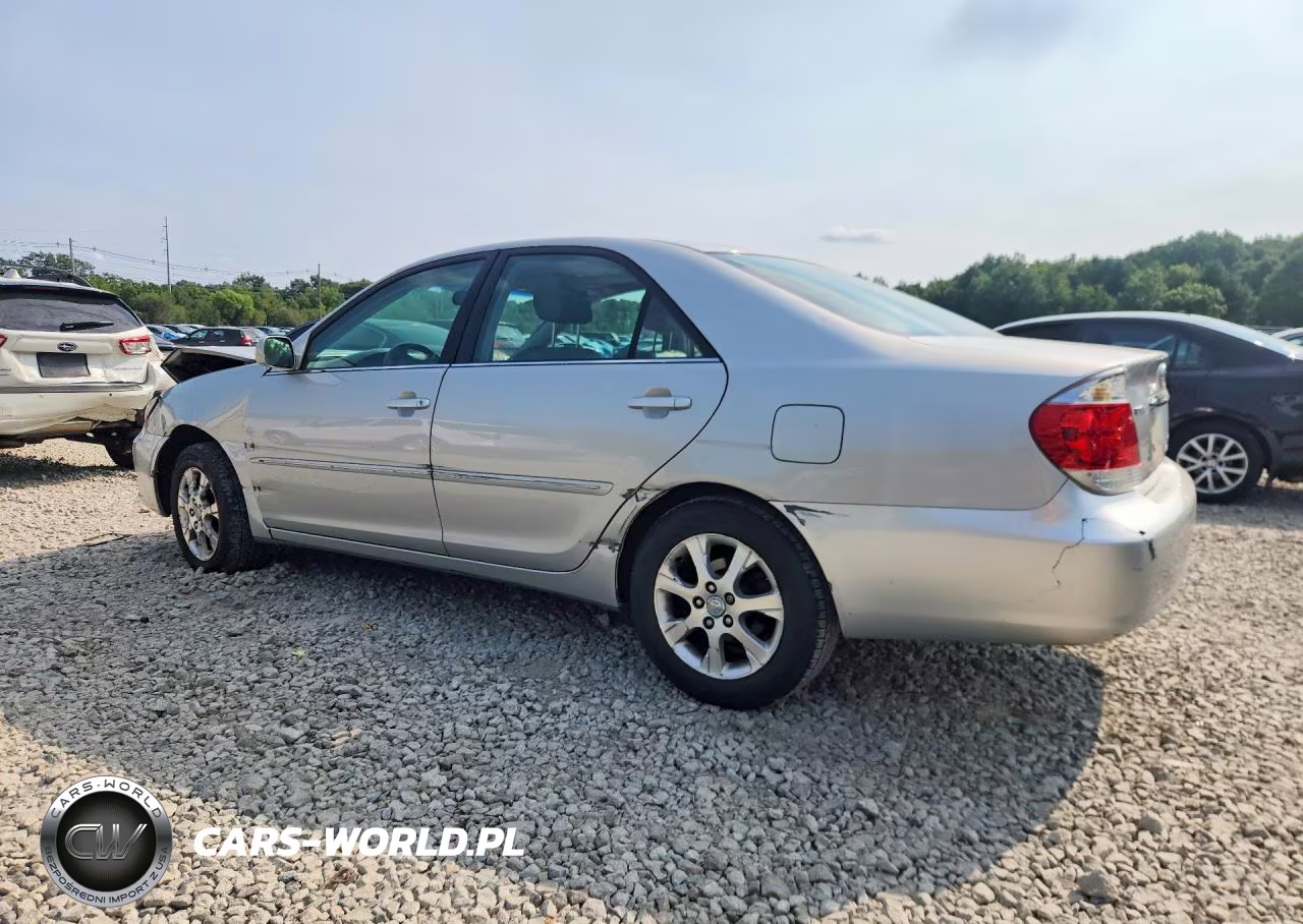 2005 Toyota Camry Xle V6 VIN:4T1BF30K05U104736 - 2
