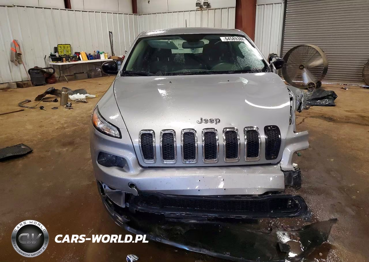 2015 Jeep Cherokee Sport VIN:1C4PJLAB4FW547176 - 5