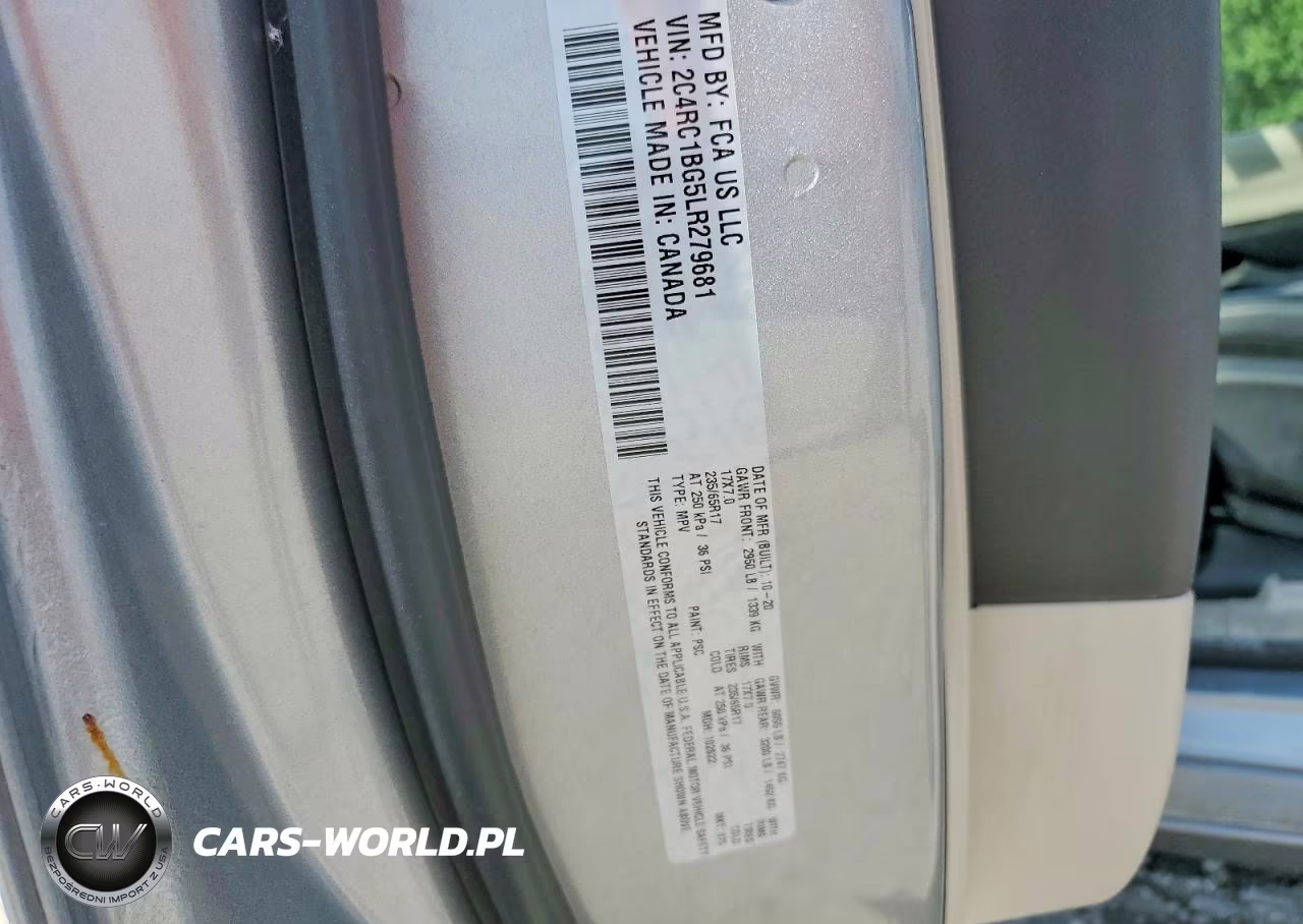 2020 Chrysler Pacifica Touring L VIN:2C4RC1BG5LR279681 - 13