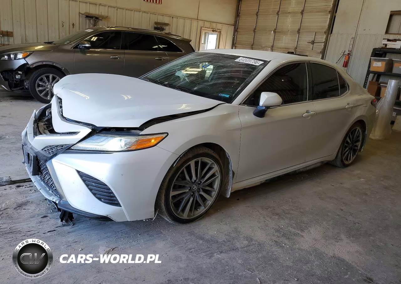 2020 Toyota Camry Xse