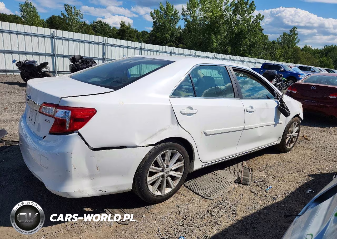 2012 Toyota Camry Xle VIN:4T1BF1FK6CU636453 - 3