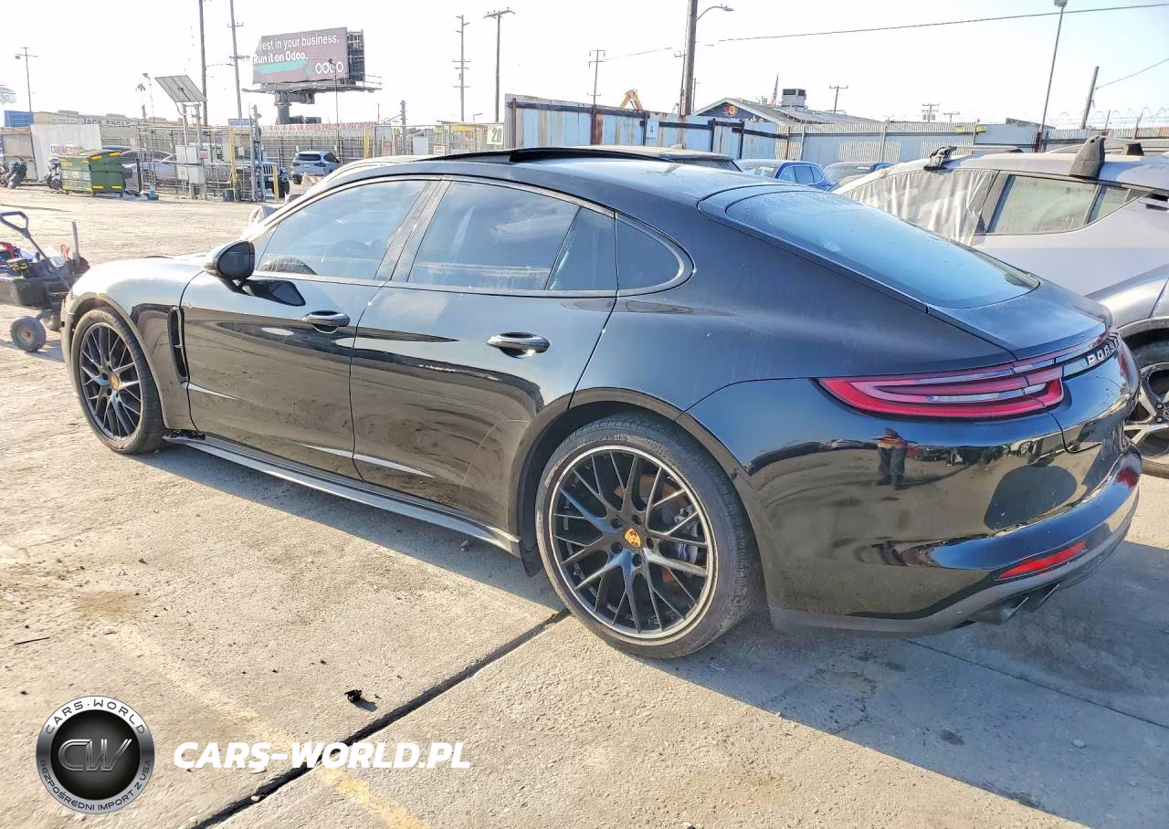 2018 Porsche Panamera 4 VIN:WP0AA2A76JL119647 - 2