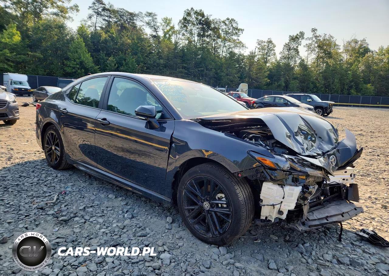 2025 Toyota Camry Se VIN:4T1DAACKXSU543879 - 4