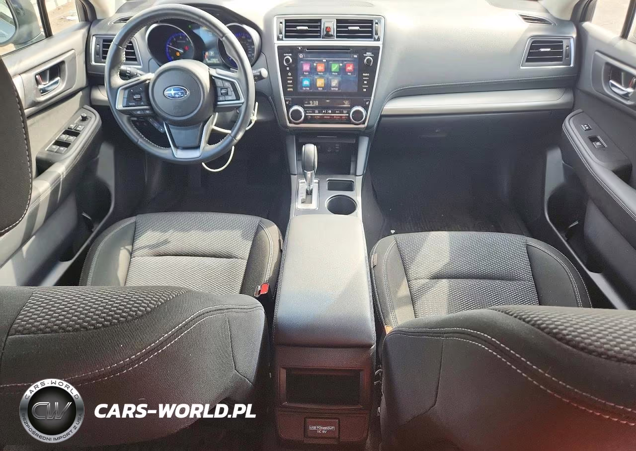 2018 Subaru Outback 2.5I Premium VIN:4S4BSAHC9J3393953 - 8