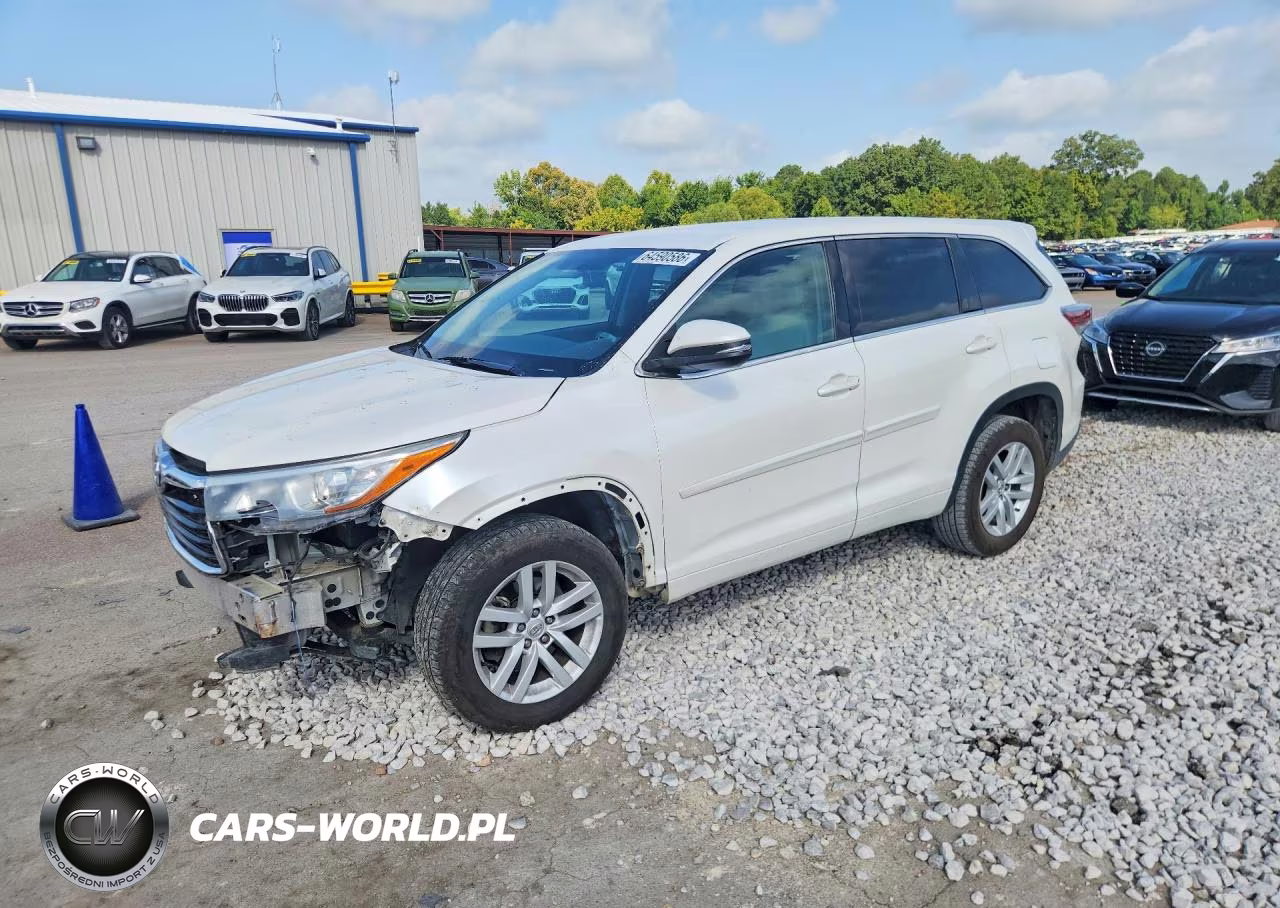 2015 Toyota Highlander Le VIN:5TDZKRFH7FS102033 - 1