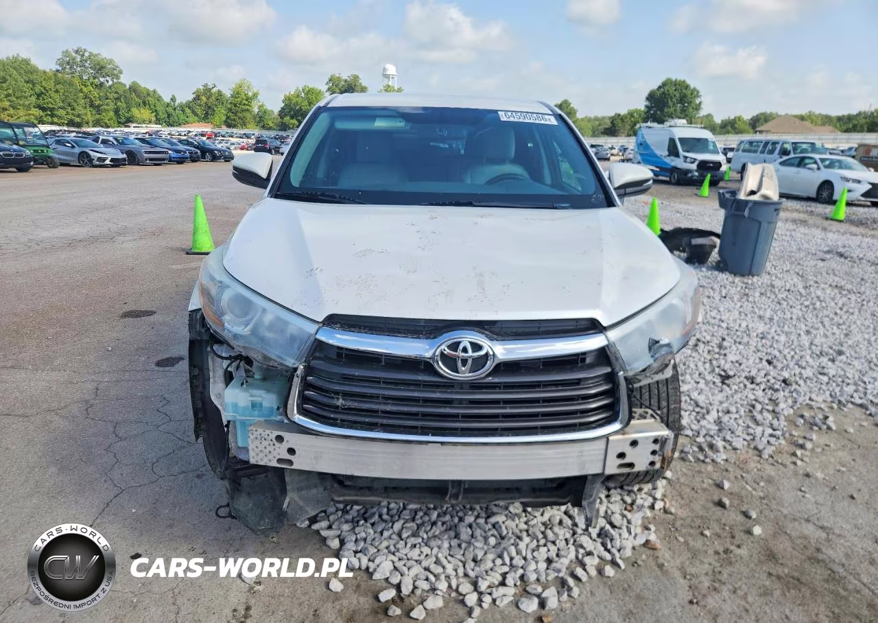 2015 Toyota Highlander Le VIN:5TDZKRFH7FS102033 - 5