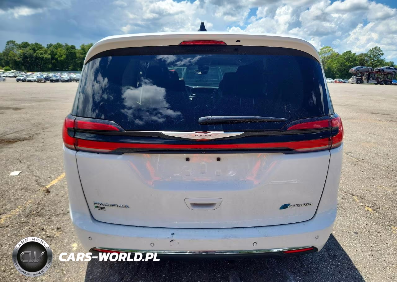 2023 Chrysler Pacifica Hybrid Touring L VIN:2C4RC1L78PR622391 - 6