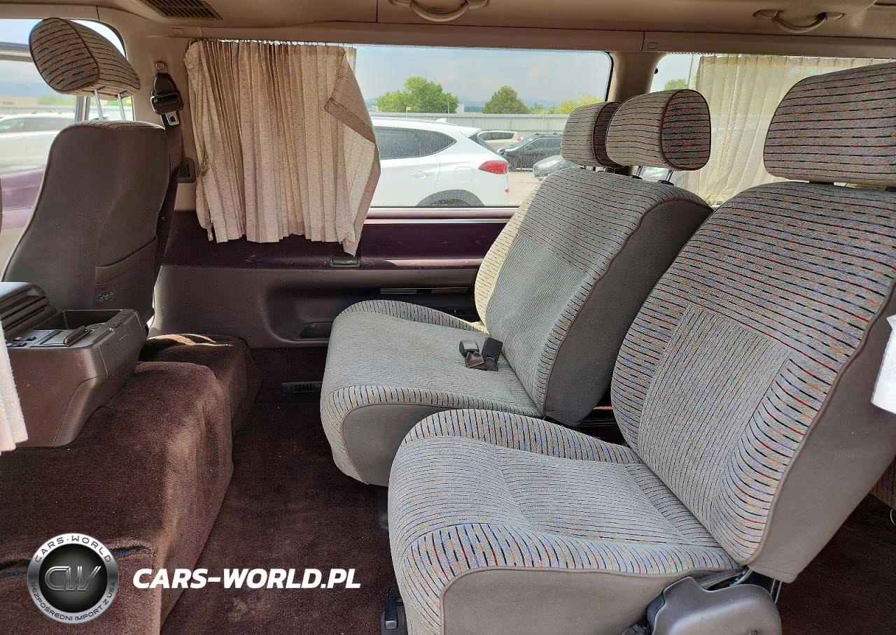 1993 Toyota Hiace VIN:KZH1000008555 - 11