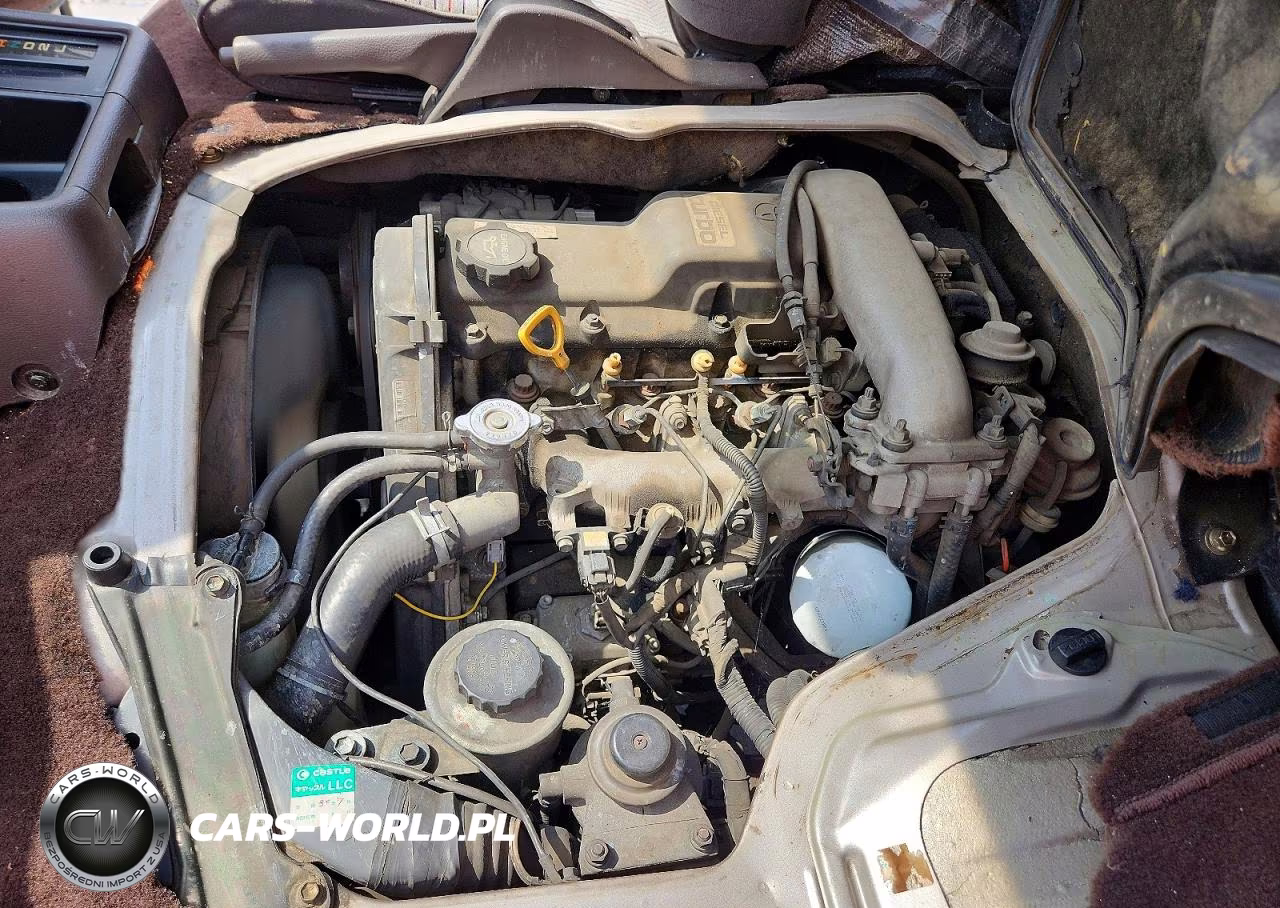 1993 Toyota Hiace VIN:KZH1000008555 - 12