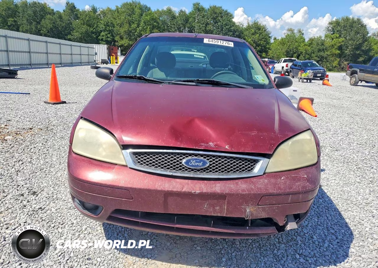 2007 Ford Focus Zx4 VIN:1FAHP34N37W365047 - 5