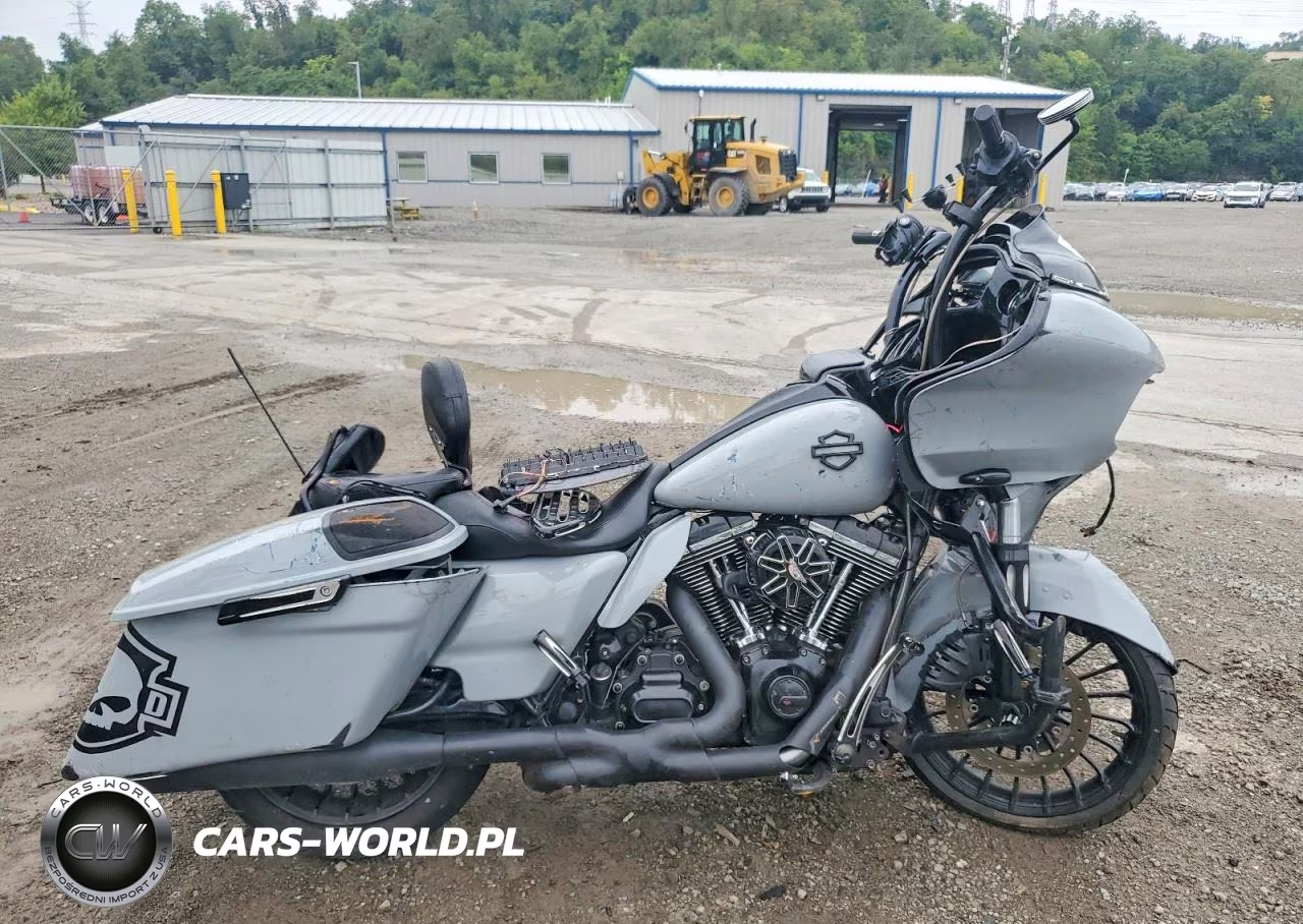 2015 Harley-Davidson Fltrxs Road Glide Special