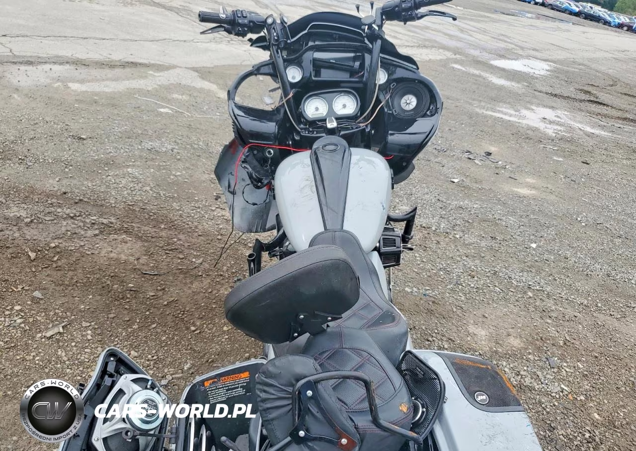 2015 Harley-Davidson Fltrxs Road Glide Special VIN:1HD1KTM11FB615977 - 6
