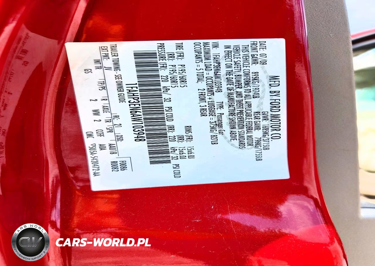 2010 Ford Focus S VIN:1FAHP3EN6AW103948 - 12