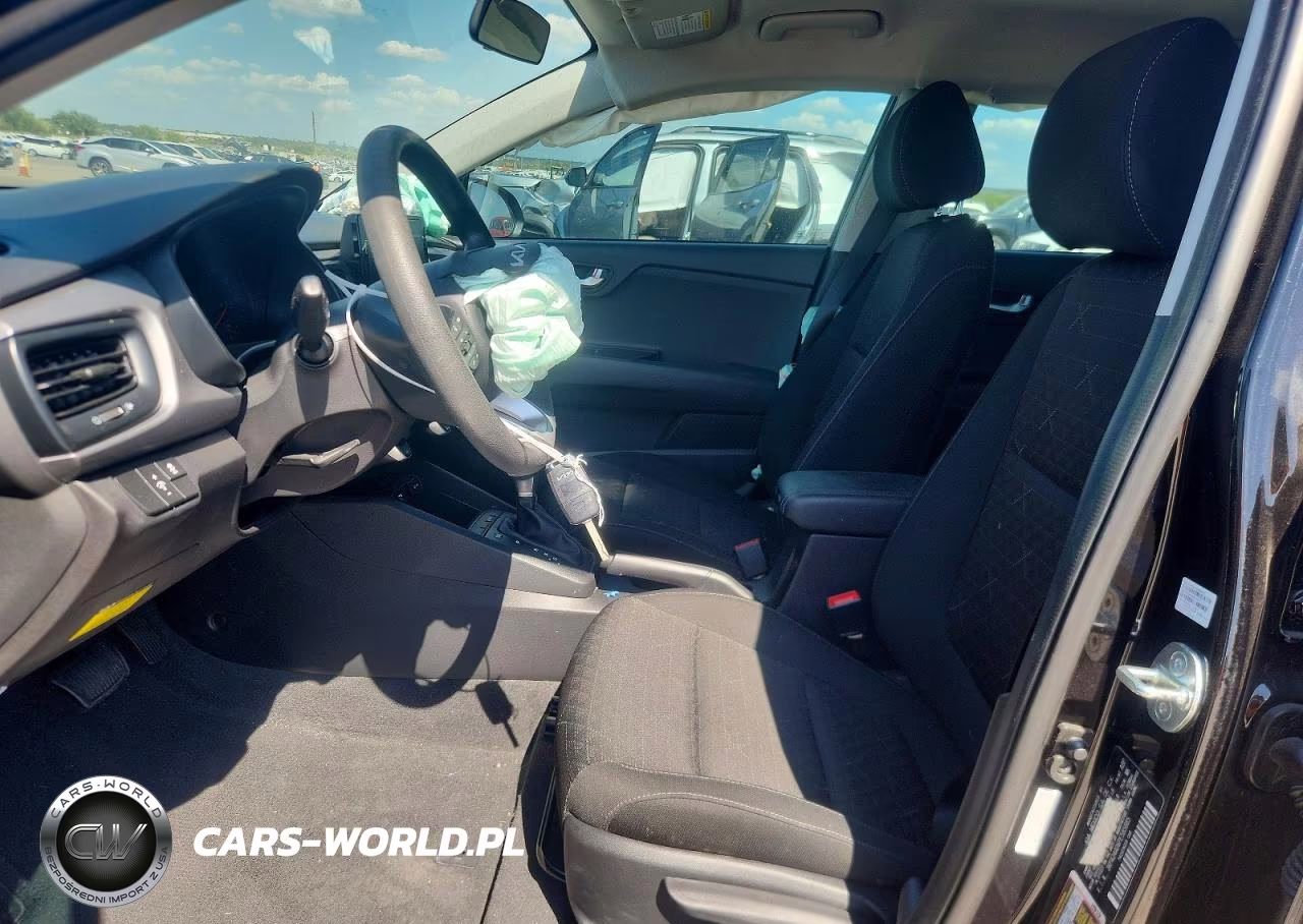 2023 Kia Rio S VIN:3KPA24AD6PE585885 - 7
