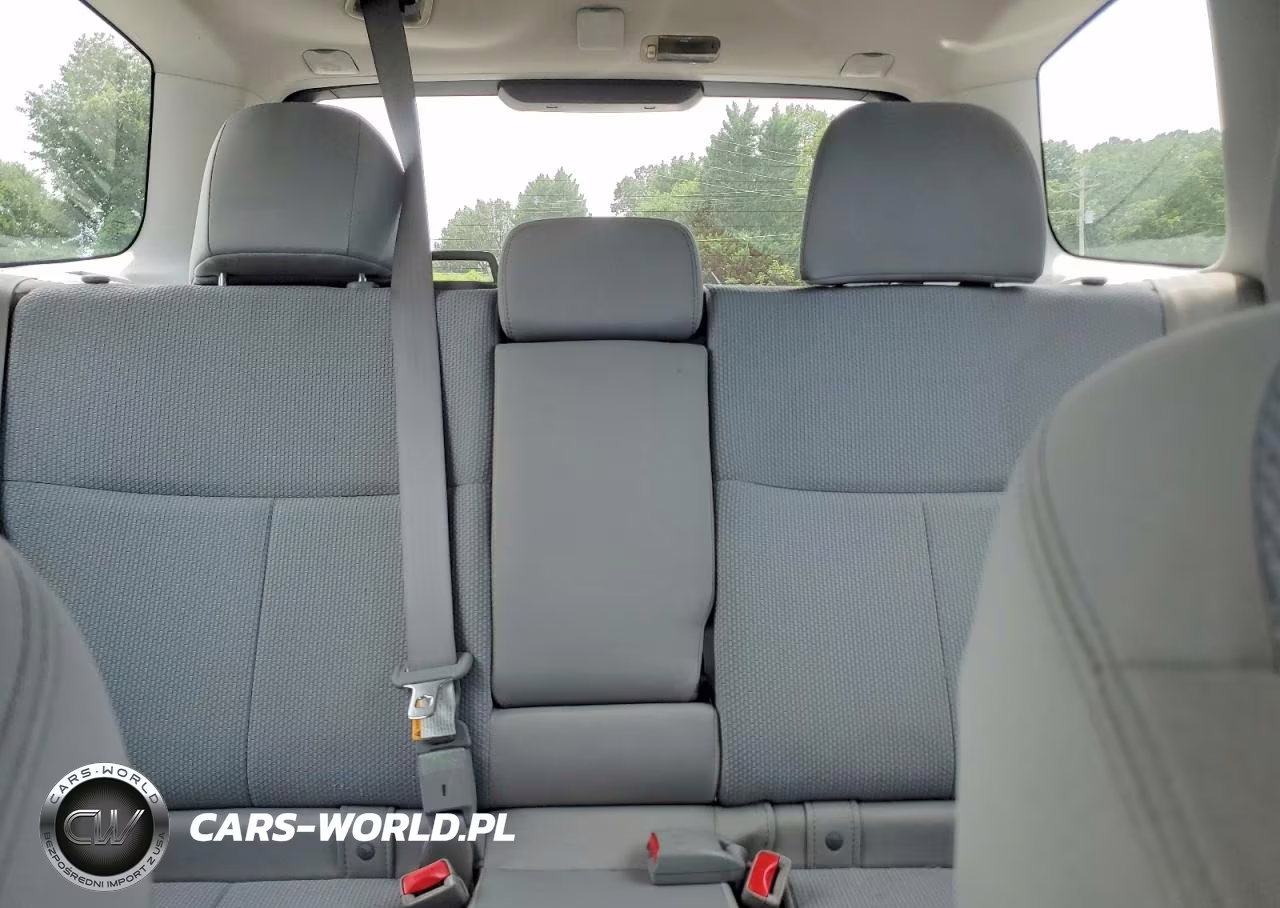2011 Subaru Forester 2.5X VIN:JF2SHABC7BH746398 - 10