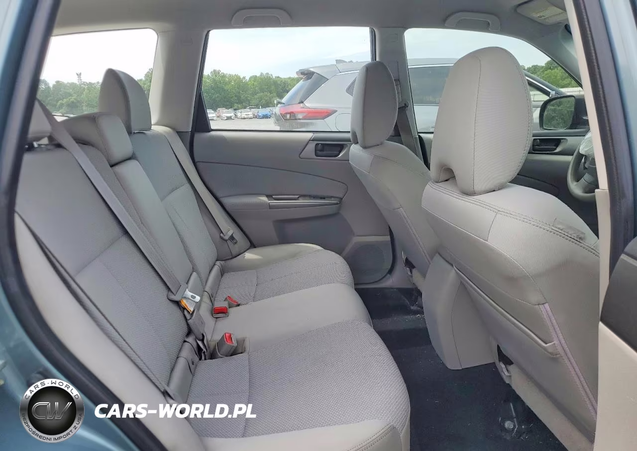 2011 Subaru Forester 2.5X VIN:JF2SHABC7BH746398 - 11