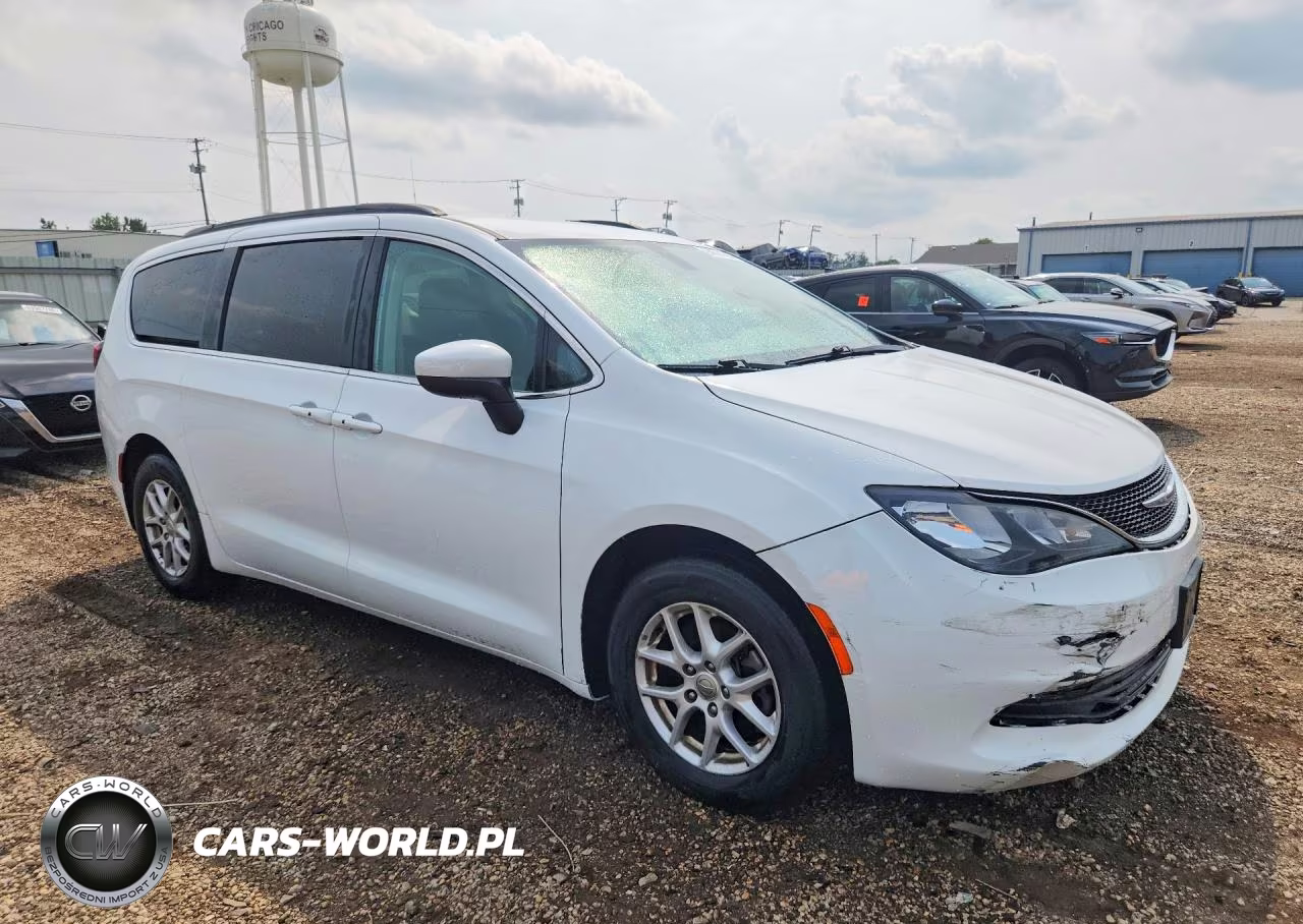 2020 Chrysler Voyager Lxi VIN:2C4RC1DG4LR157200 - 4