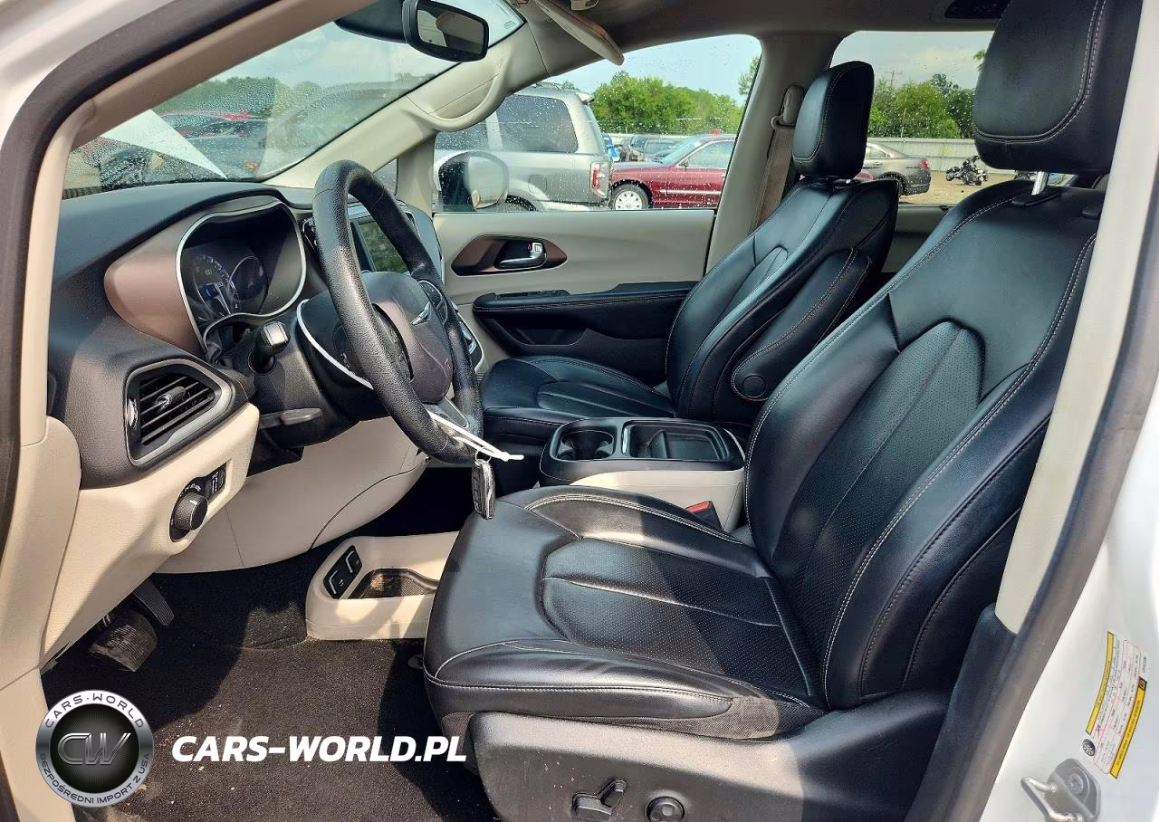 2020 Chrysler Voyager Lxi VIN:2C4RC1DG4LR157200 - 7