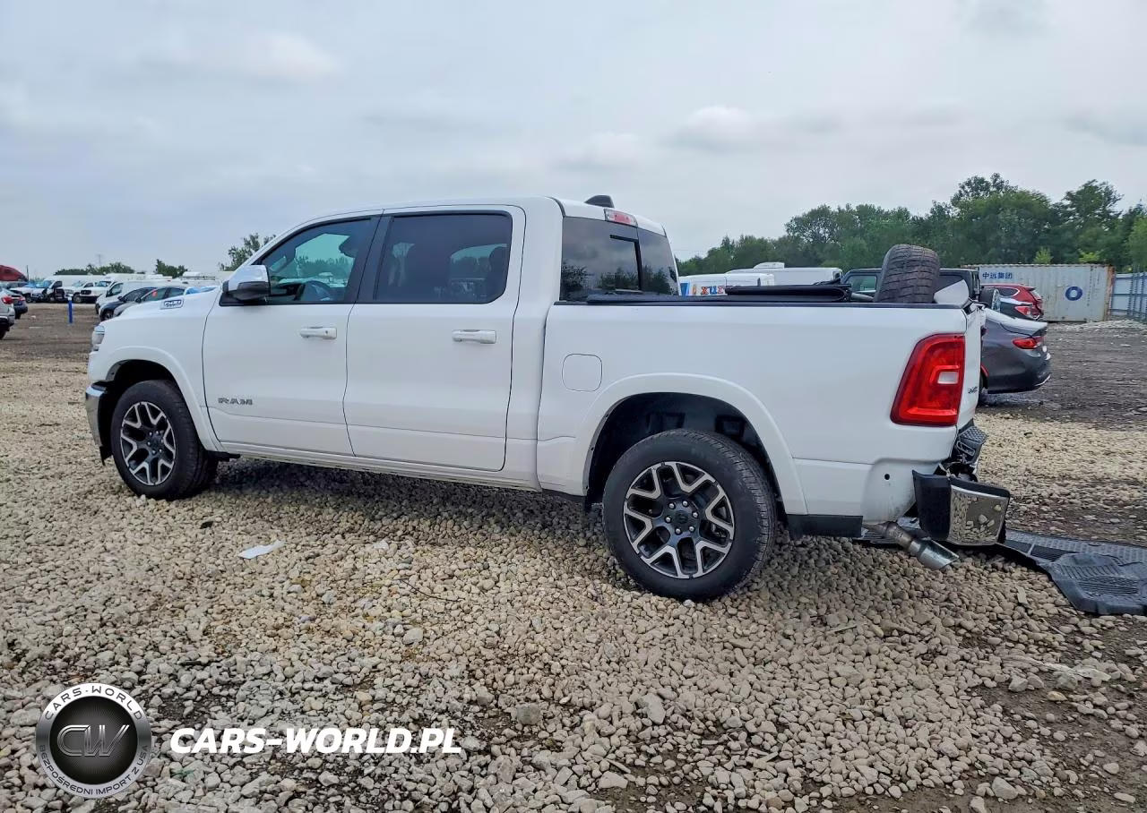 2025 Ram 1500 Laramie VIN:1C6SRFJP2SN567594 - 2