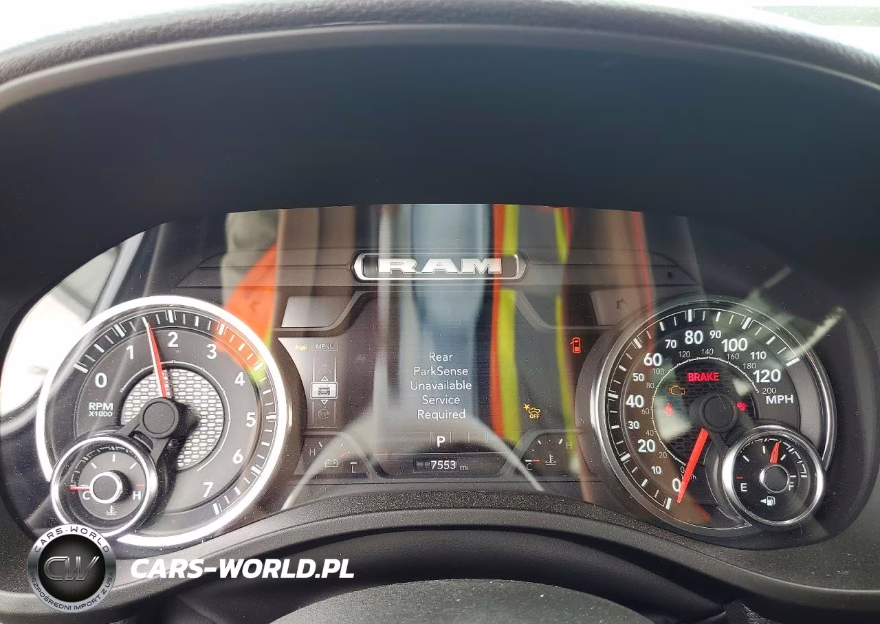 2025 Ram 1500 Laramie VIN:1C6SRFJP2SN567594 - 9