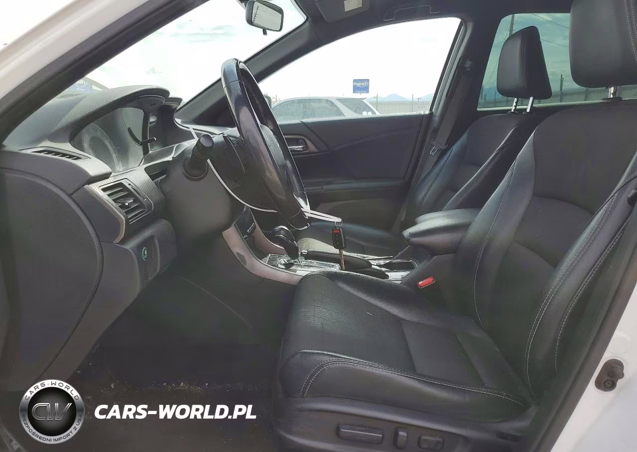 2017 Honda Accord Sport VIN:1HGCR2F50HA176099 - 7